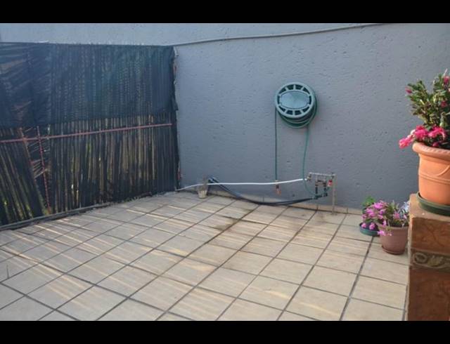 3 BEDROOM SIMPLEX FOR SALE IN KLOPPERPARK